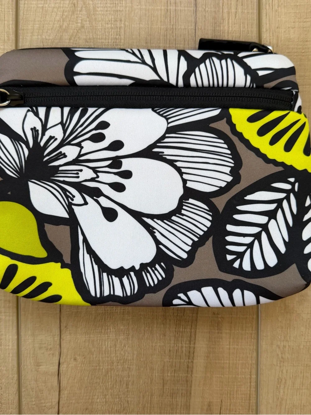 VERA BRADLEY Neoprene Cosmetic Case Organizer in Citron Gray and citrus colors